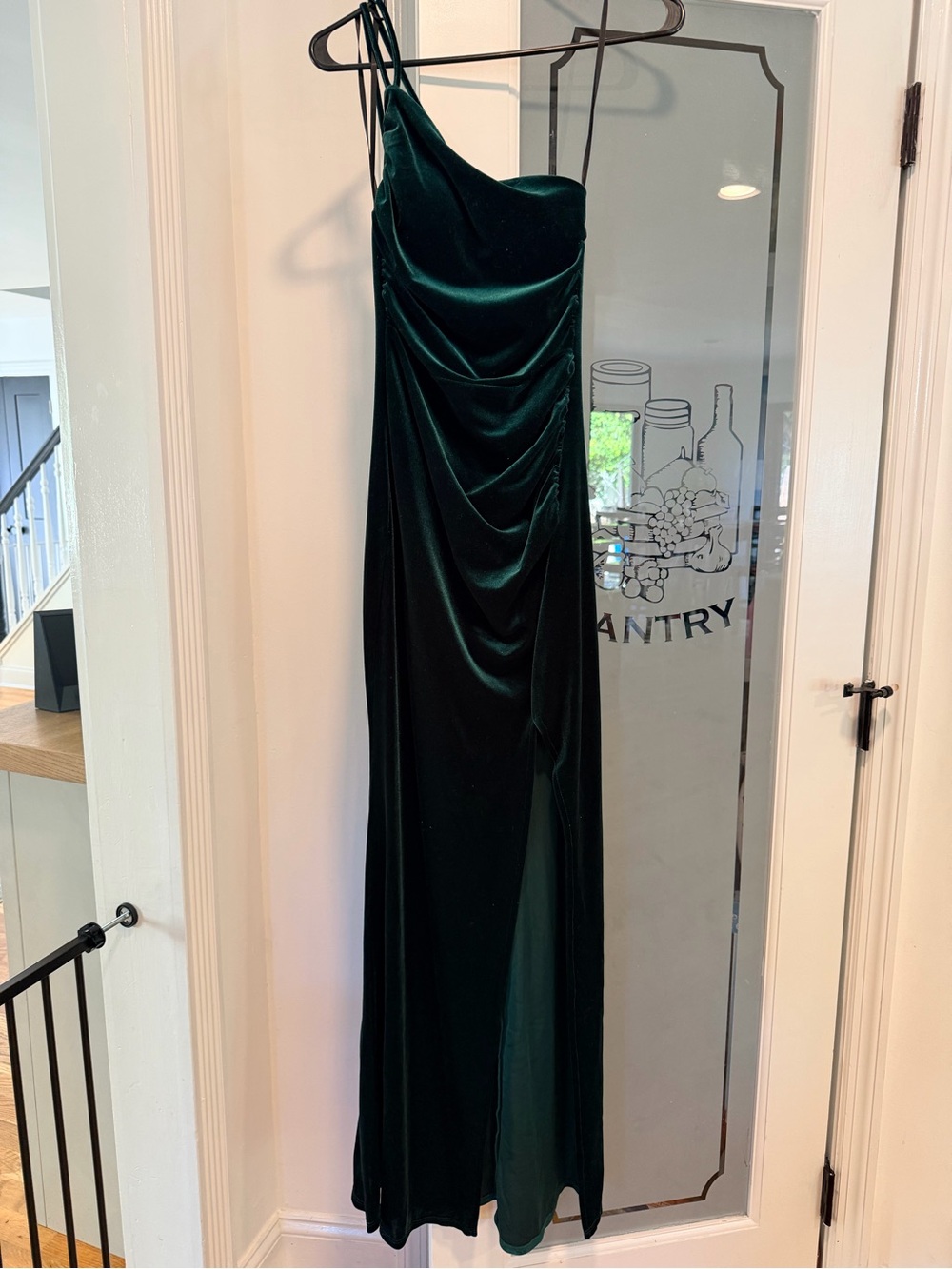 Elegant Dark Green Velvet Evening Gown - Strappy One-Shoulder